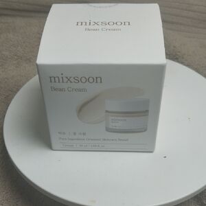 Mixsoon Bean Cream - White